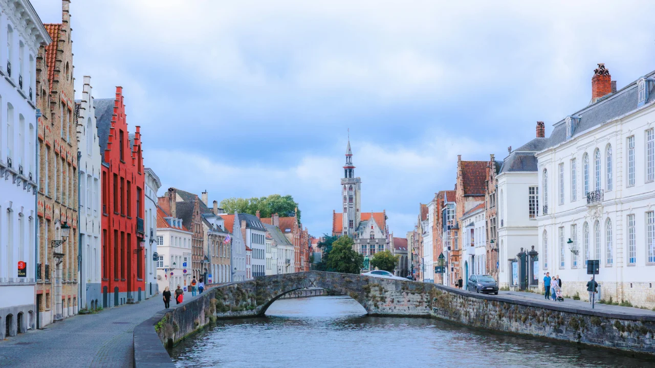 Bruges, un Retreat in Venetia Nordului