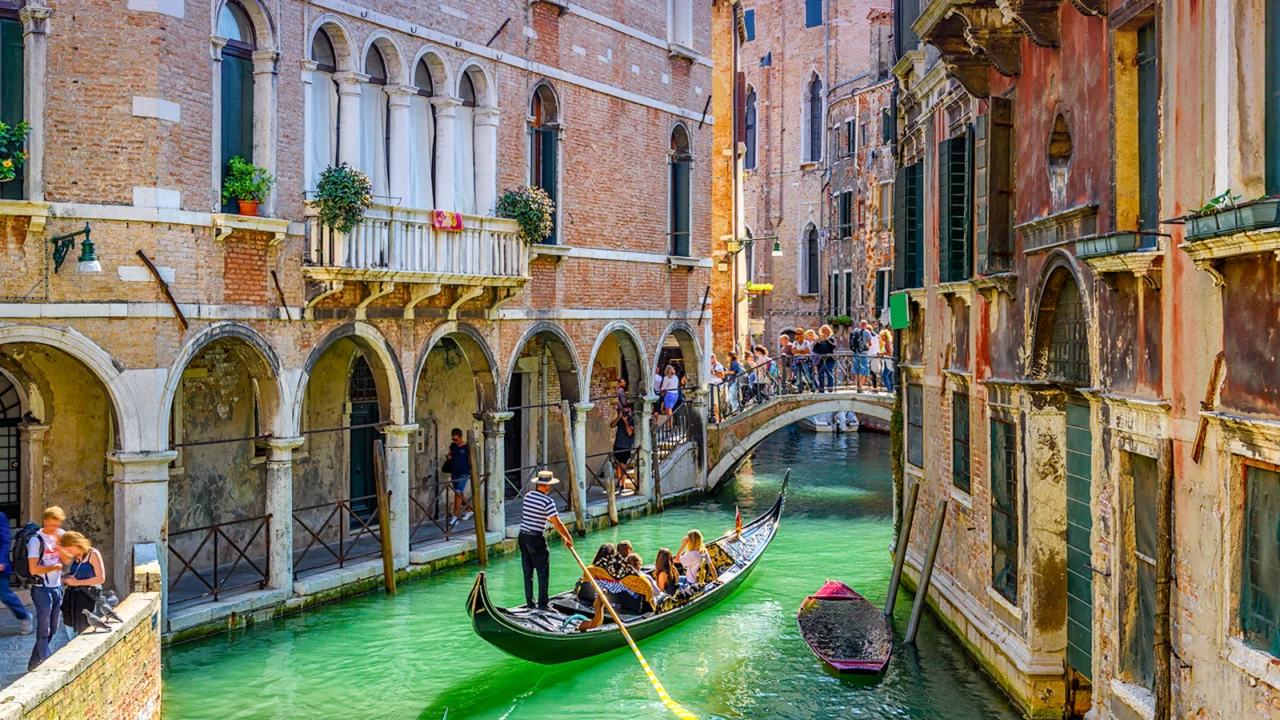 Venetia intre romantism si istorie